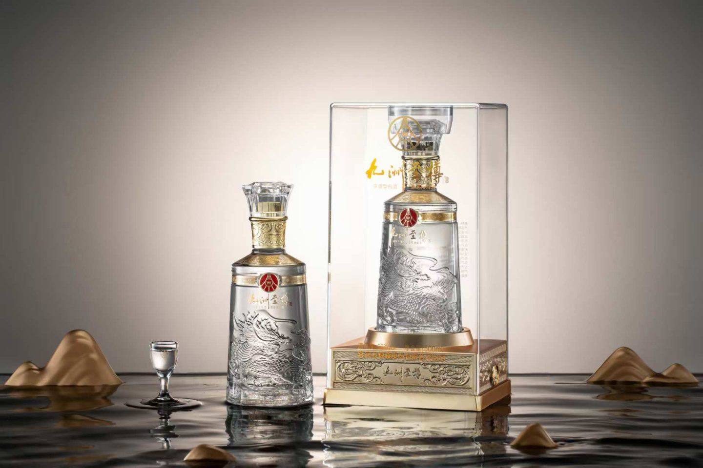 九洲至樽尊贵水晶(麒麟)浓香型52度